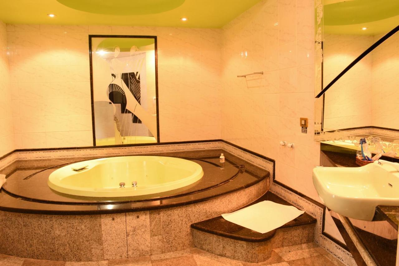 Motel Del Rey サルバドール エクステリア 写真