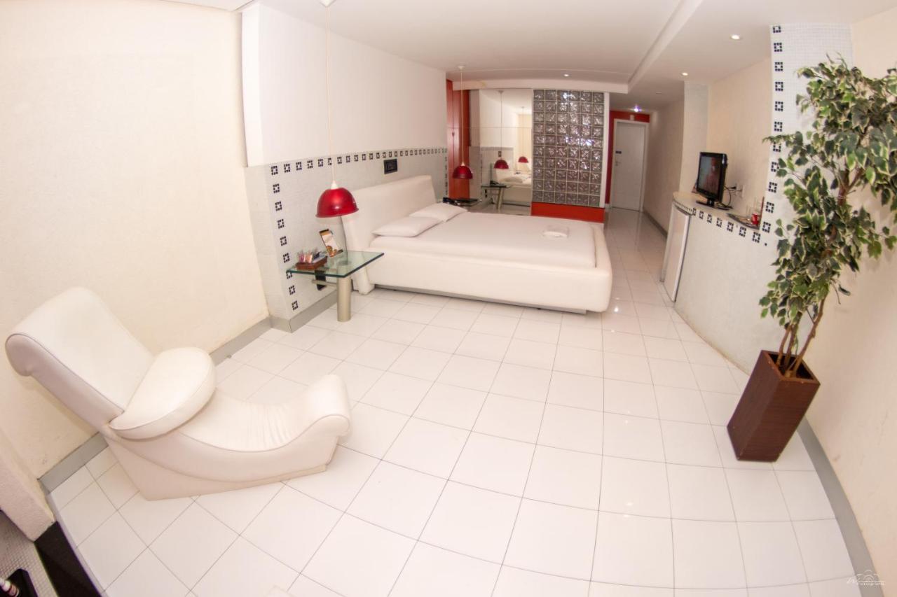 Motel Del Rey サルバドール エクステリア 写真