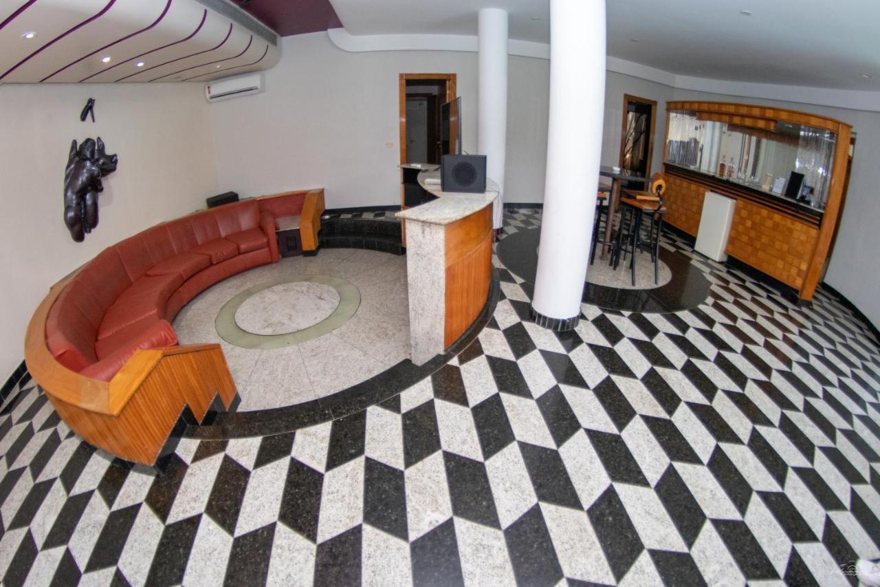 Motel Del Rey サルバドール エクステリア 写真
